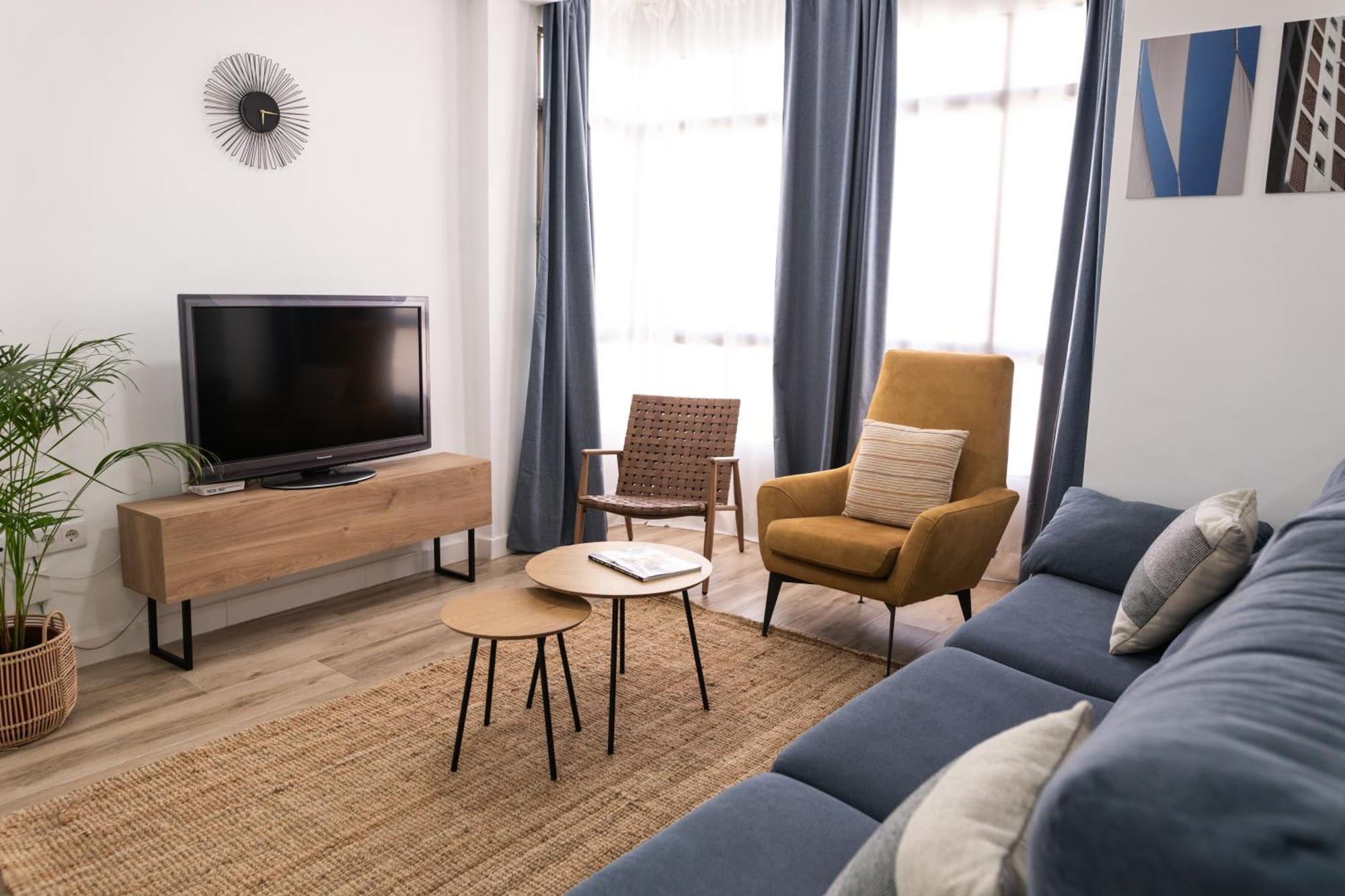 Calvario 53 By 7Escalones Rota Exterior photo